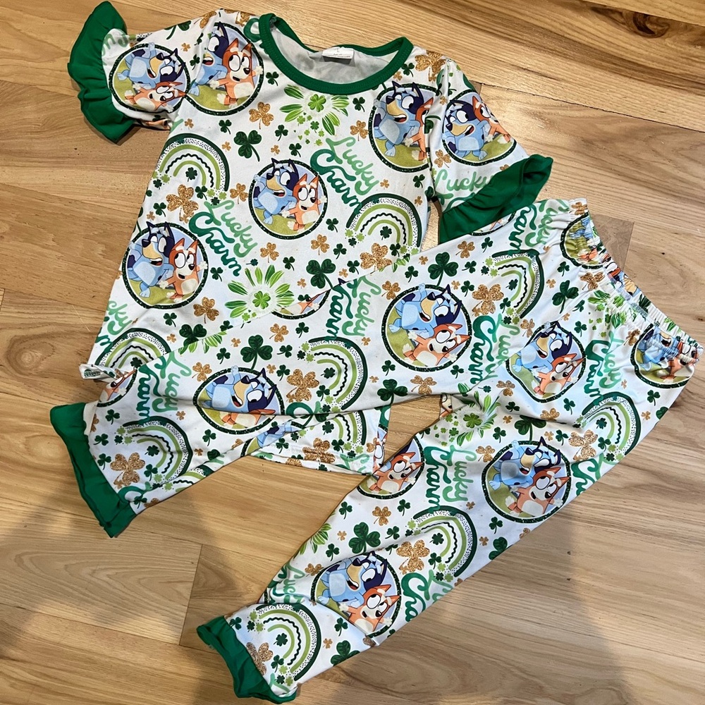 Girls 4T Bluey Pajamas